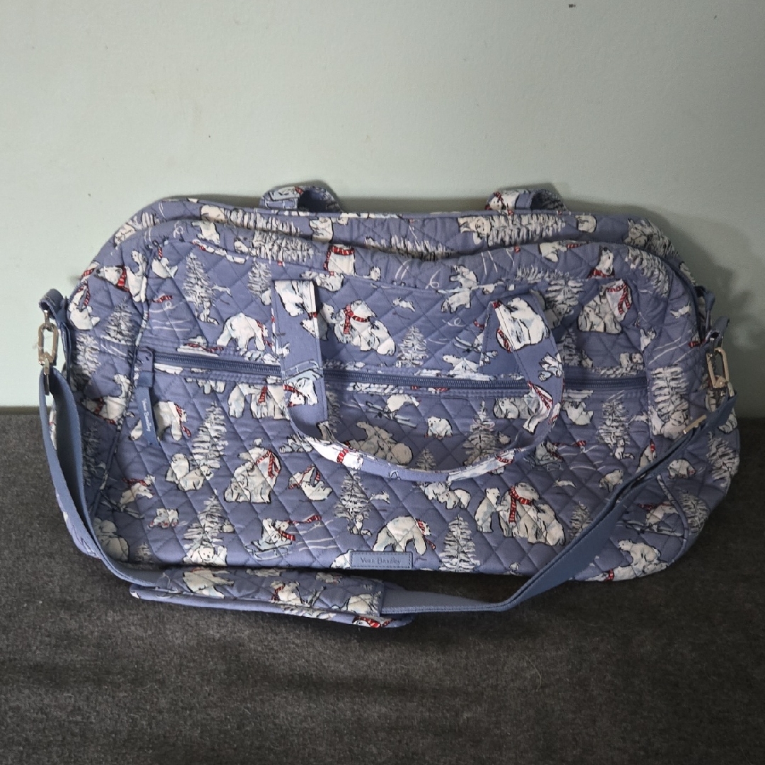 Nwot Vera Bradley Medium Weekend Travel Bag - "Beary Merry Cool Blue